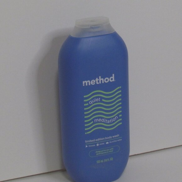 Method Limited Edition Body Wash in Quiet Meditation NWOT - Picture 3 of 3
